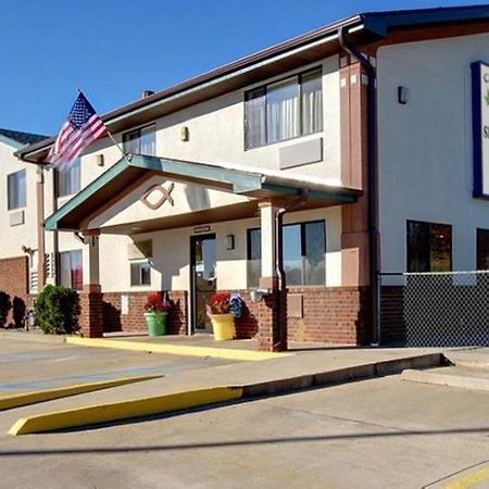 Cassville Four Seasons Inn & Suites Kültér fotó