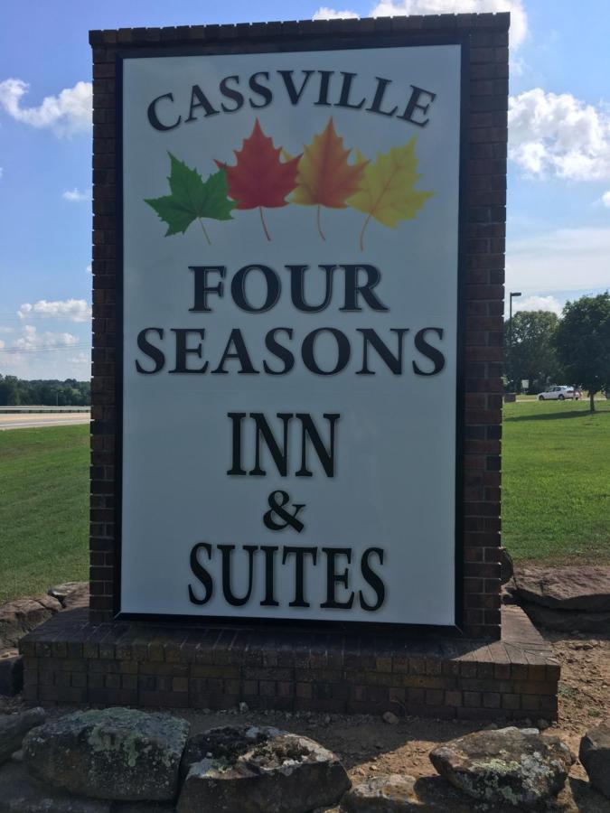 Cassville Four Seasons Inn & Suites Kültér fotó